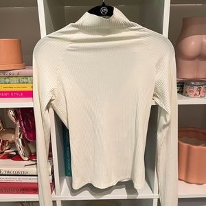 Ezra Costa Viscose Rib Twist Back Long Sleeve Turtleneck